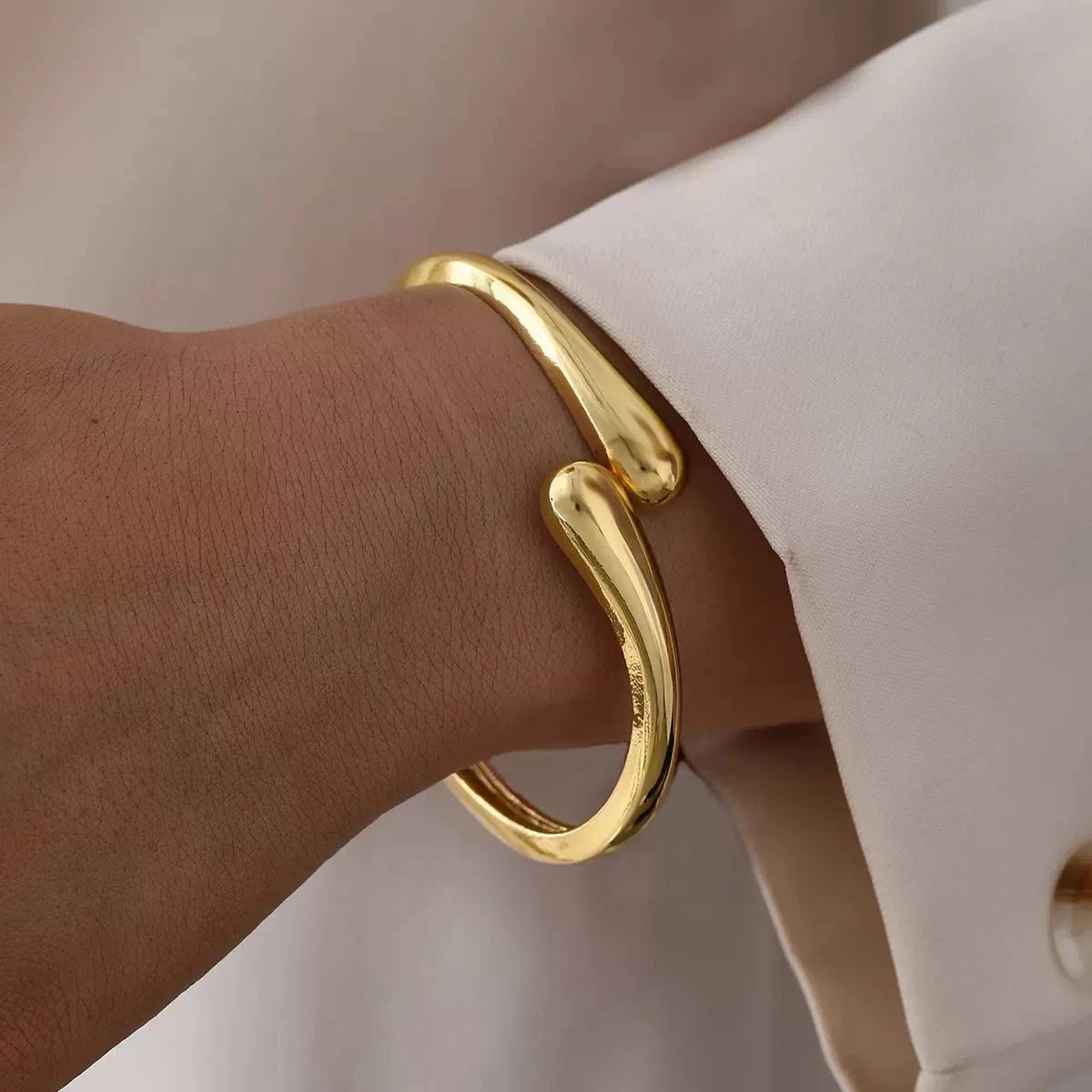 Bracelet Manchette Lisse Femme — Or & Argent