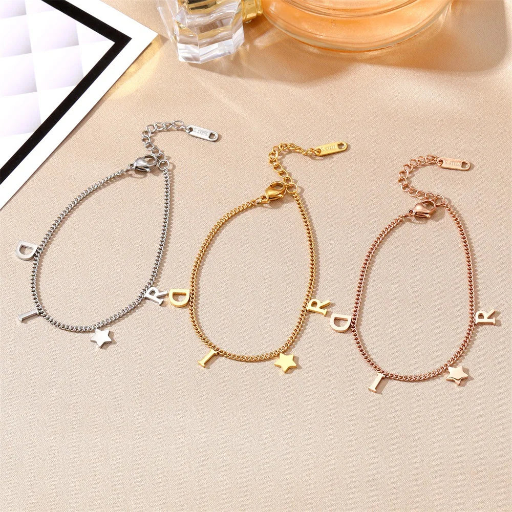 Bracelet Pendentif Étoile & Lettre — Acier Inoxydable