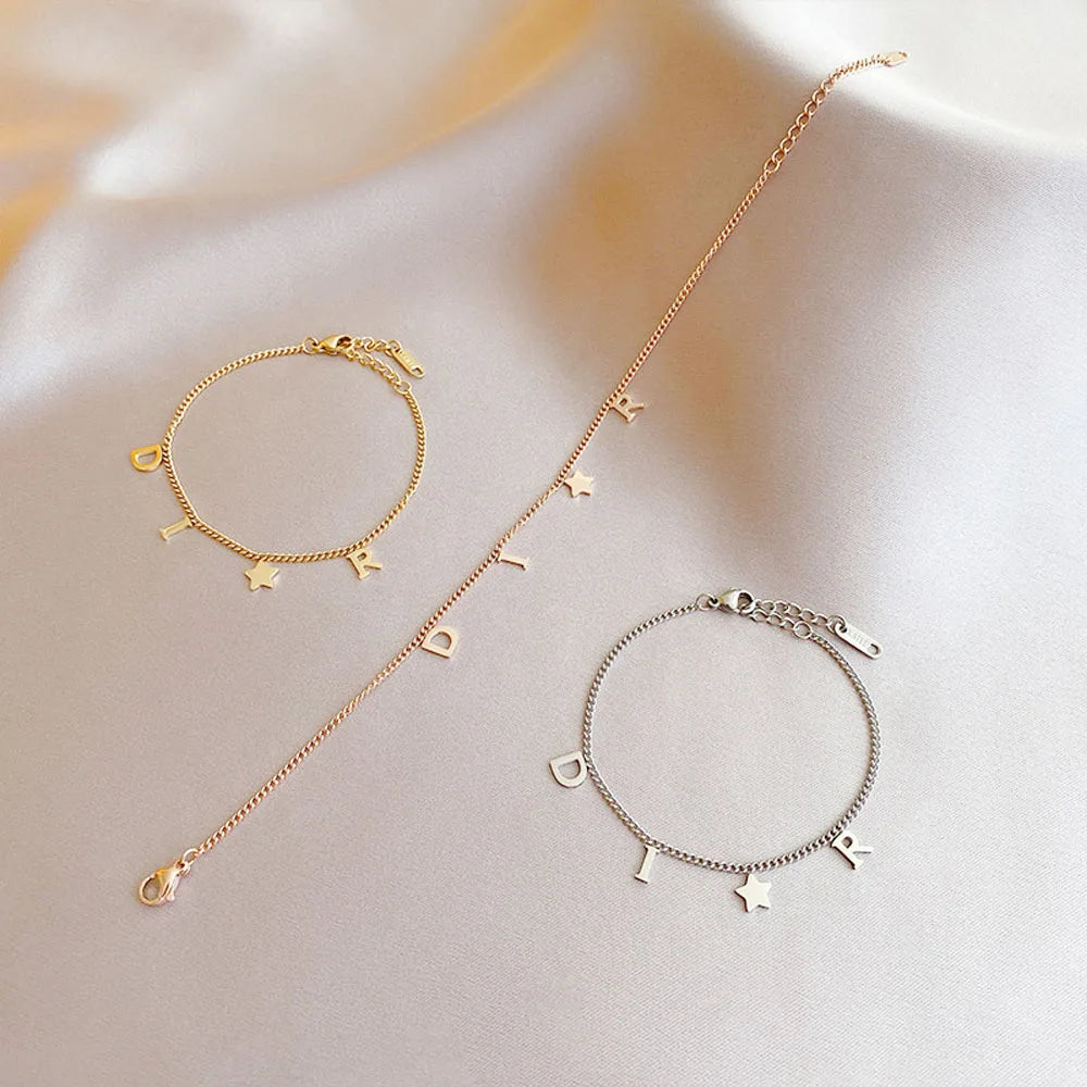 Bracelet Pendentif Étoile & Lettre — Acier Inoxydable