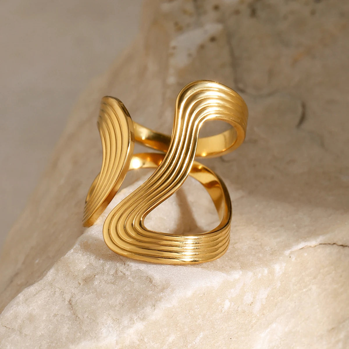 Bague Fil Acier Inoxydable Plaqué Or 18K