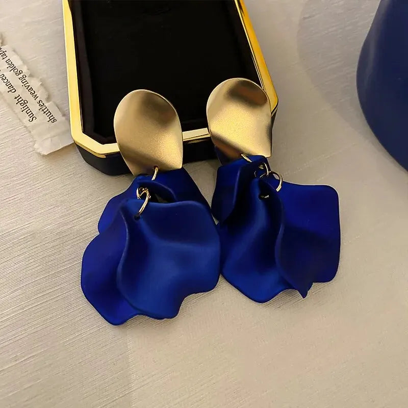 Boucles d'Oreilles Fleur Bohème Colorées — Pendentif Pétale