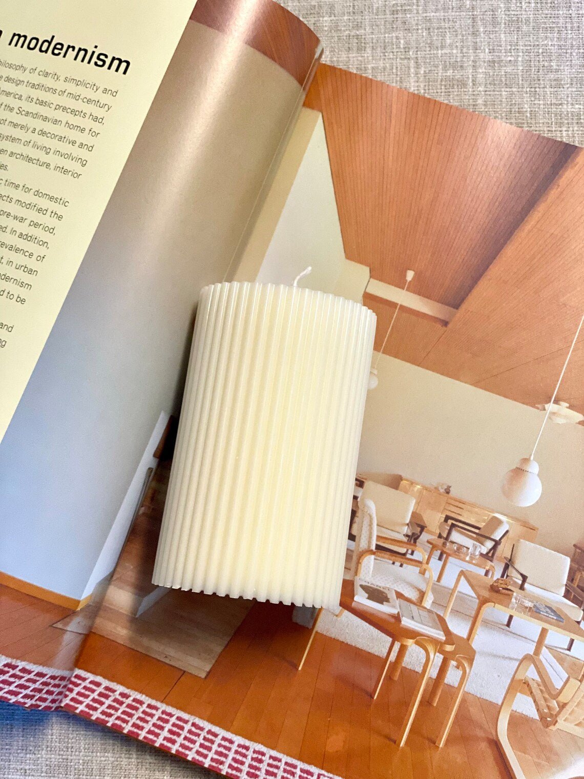 Ribbed Candle